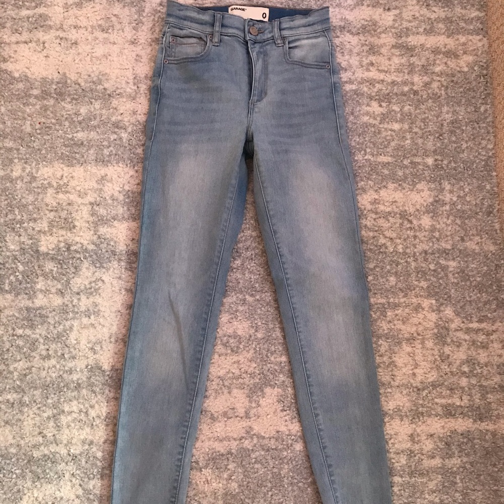 super cute garage skinny jeans